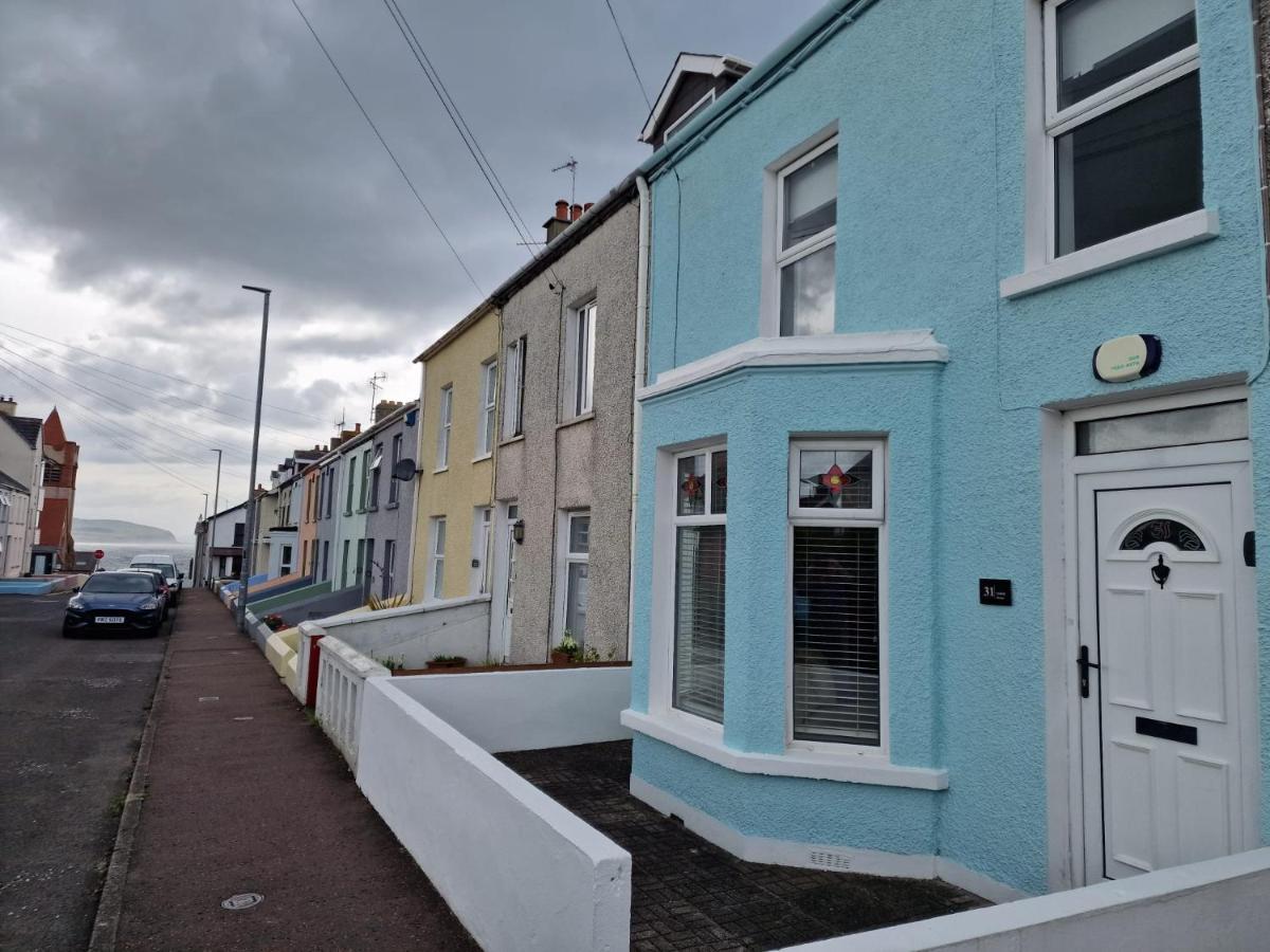 فيلا Enfield Street House Behind Portstewart Promenade With Partial Sea View From Front 3 Bed Sleeps 7 المظهر الخارجي الصورة